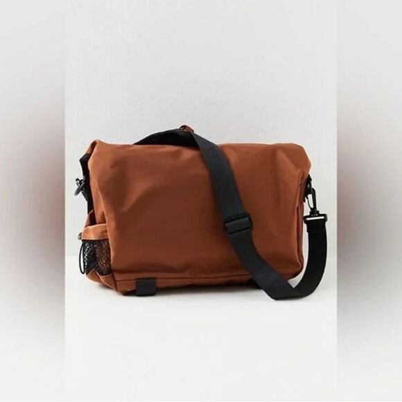 FP Movement Move With It Messenger Bag - Picture 5 of 15